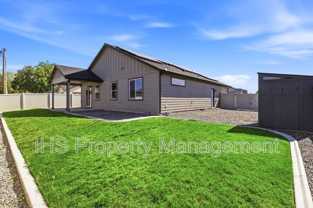 1918 S Elm Pl - Photo 1 of 1