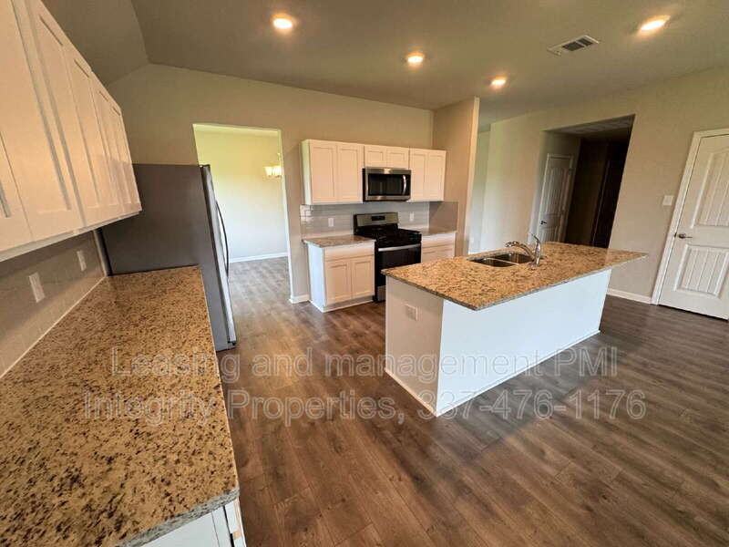 3202 Haven Lake Dr - Photo 5 of 22