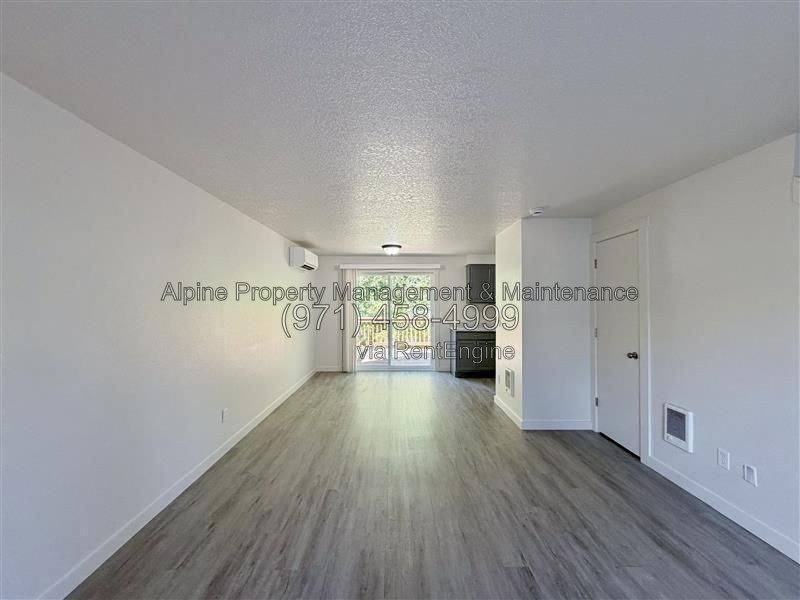 13556 Jason Lee Dr - Photo 2 of 10