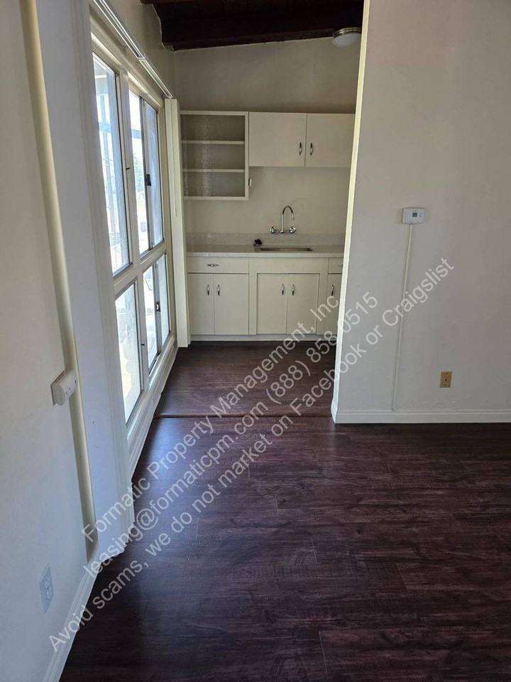 14311 Norwalk Blvd - Photo 6 of 10