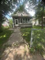1914 Russell Ave N - Photo 1 of 1