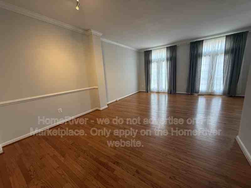 21793 Ladyslipper Sq - Photo 3 of 22