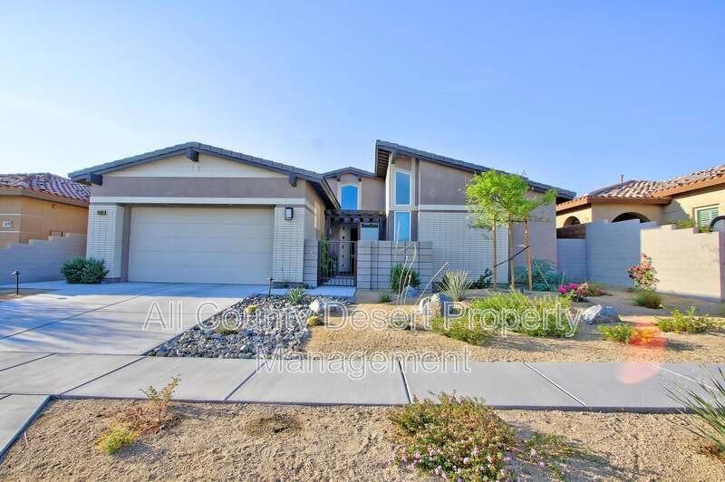 74565 Tesla Dr - Photo 5 of 45