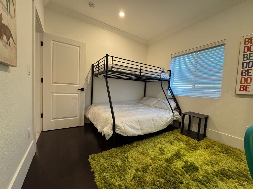 1060 Beacon St - Photo 2 of 50
