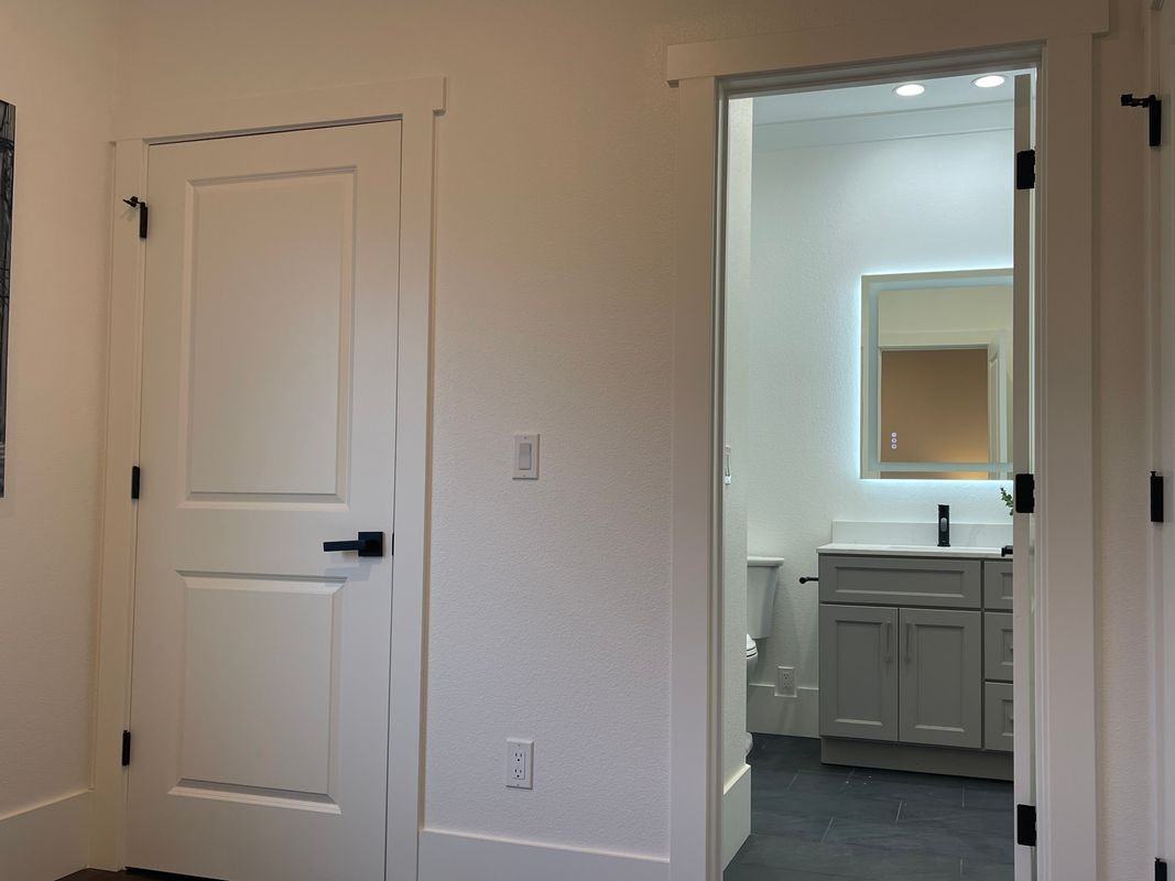 1060 Beacon St - Photo 4 of 50