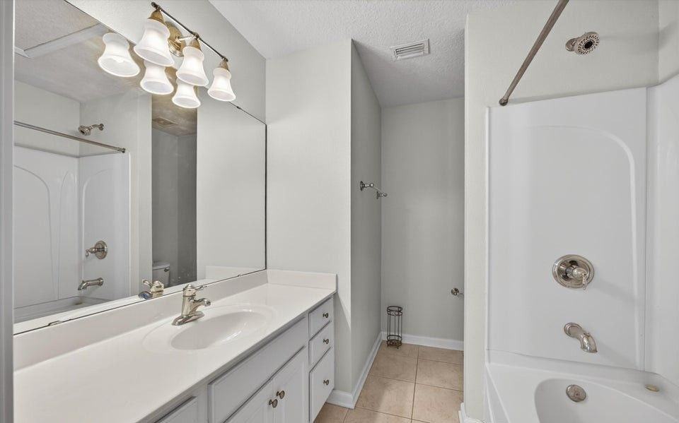 8098 Summer Palm Ct - Photo 4 of 22
