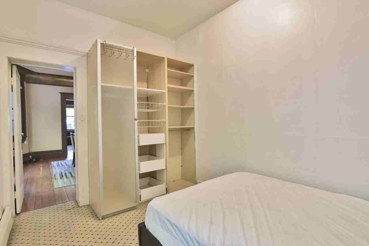 1517 Comox Street - Photo 13