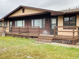 featured image of 1300 14th Ave S