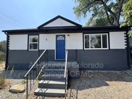featured image of 814 S Institute St