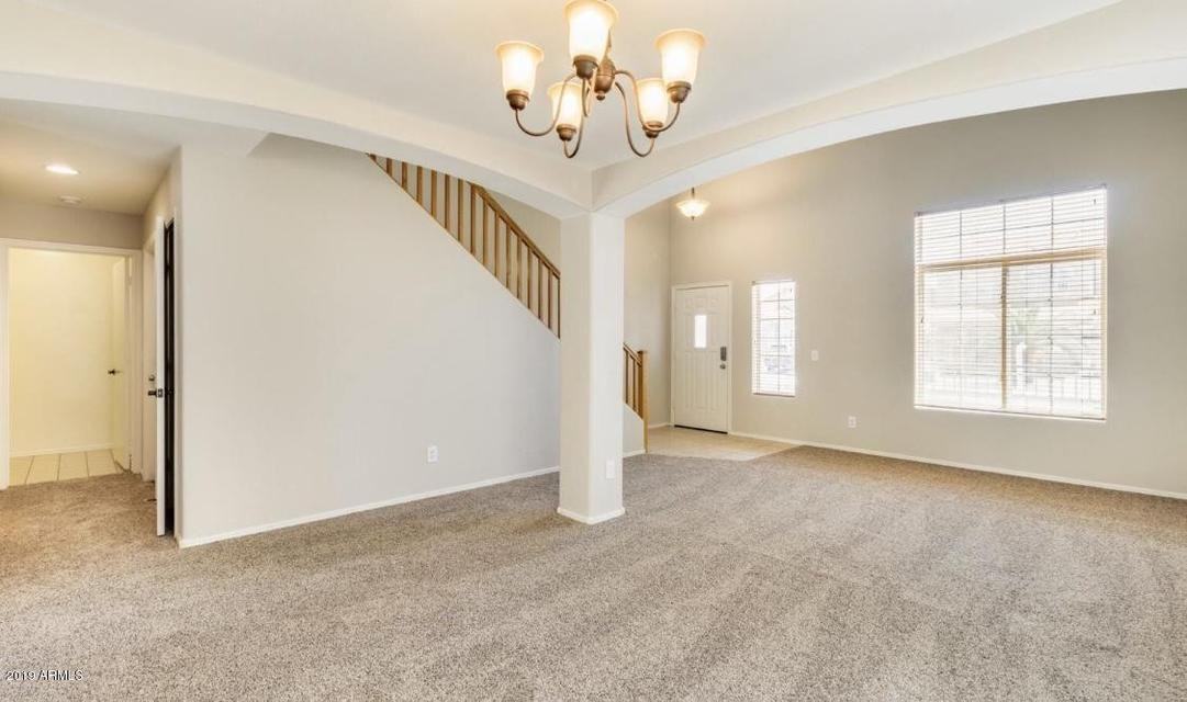 15340 W Laurel Ln - Photo 7 of 13