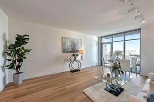 175 W Saint James St #604 - Photo 1 of 1