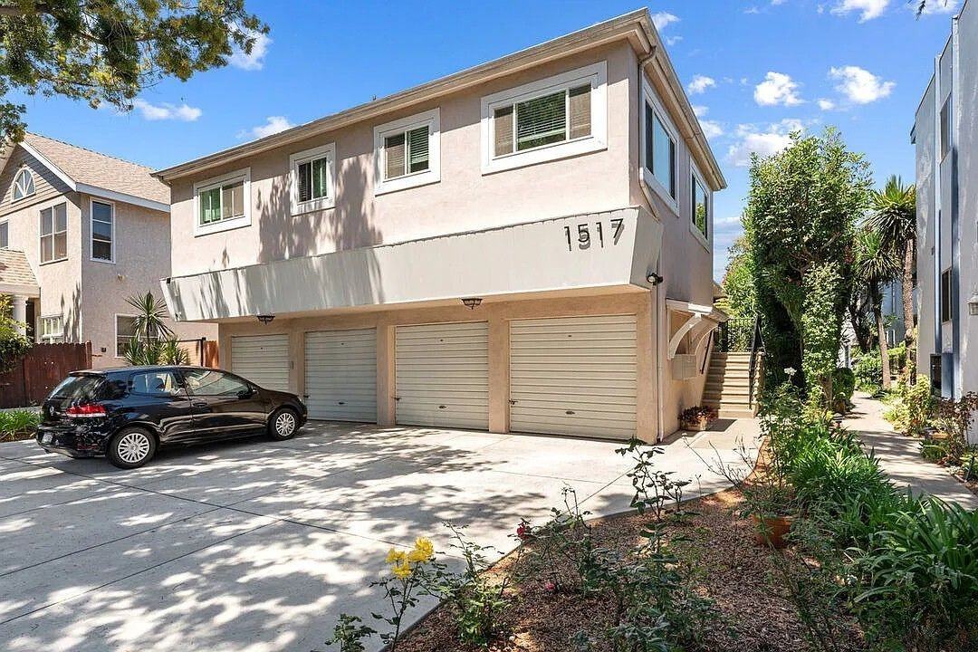1517 Harvard St #7 - Photo 2 of 12