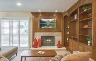 6272 Riviera Cir - Photo 1 of 1