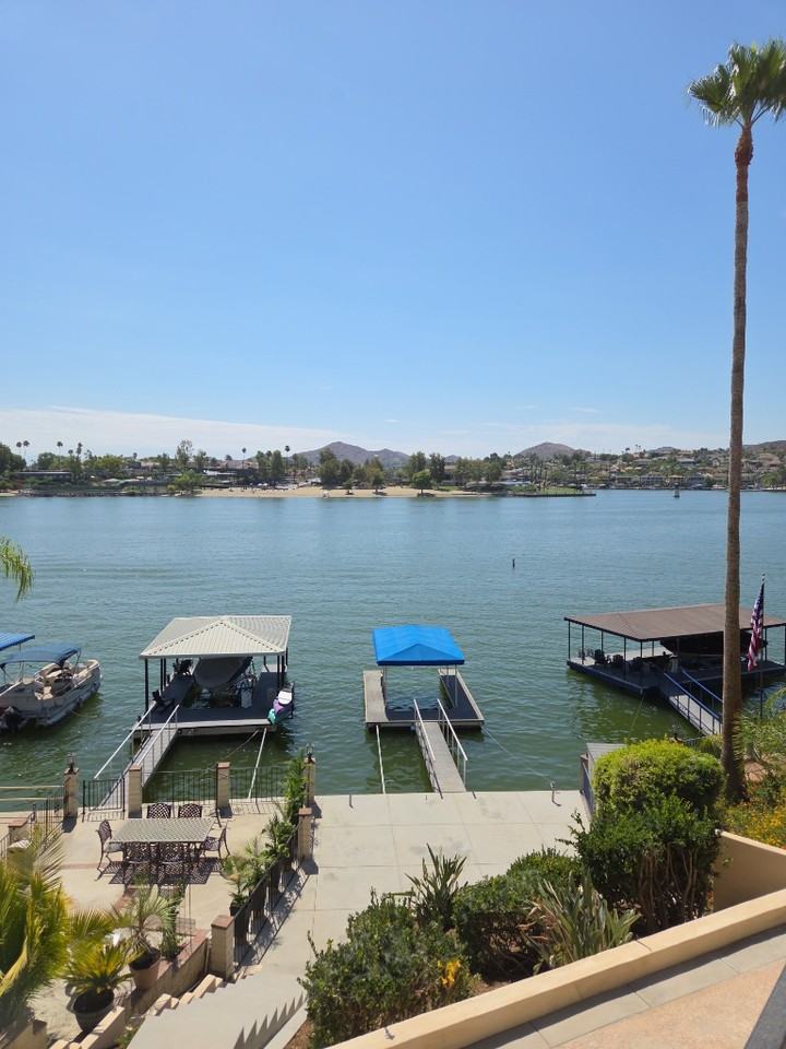 29880 Longhorn Dr - Photo 2 of 50