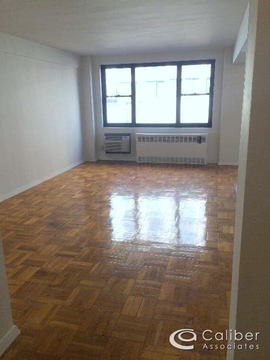 E 39th St #15C