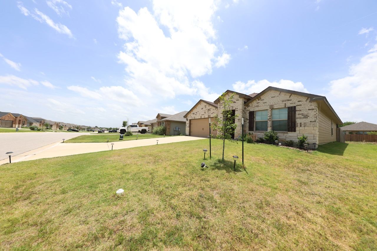 8721 Cantera Ridge Rd - Photo 2 of 22