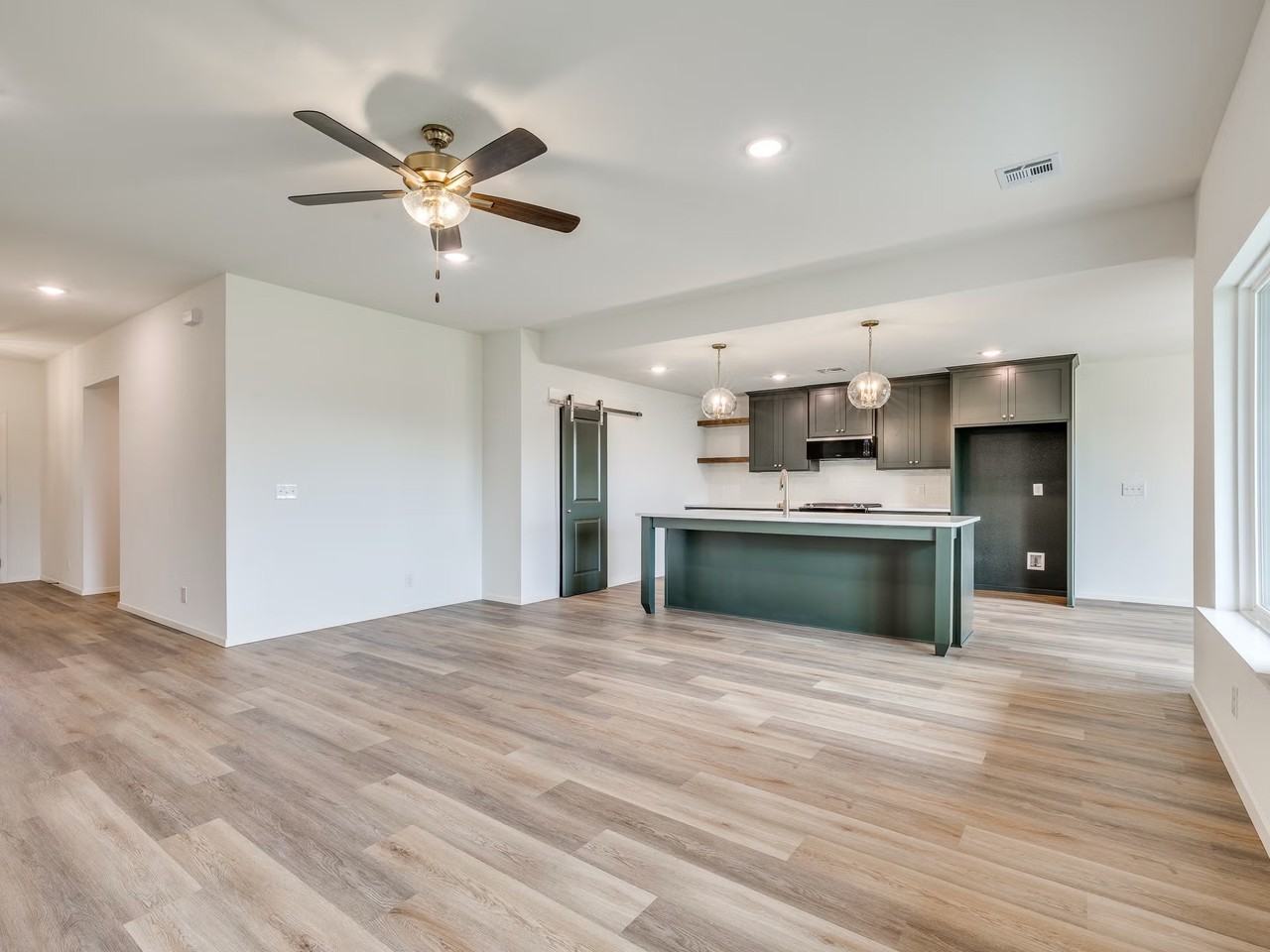 3442 E 153rd St S - Photo 2 of 28