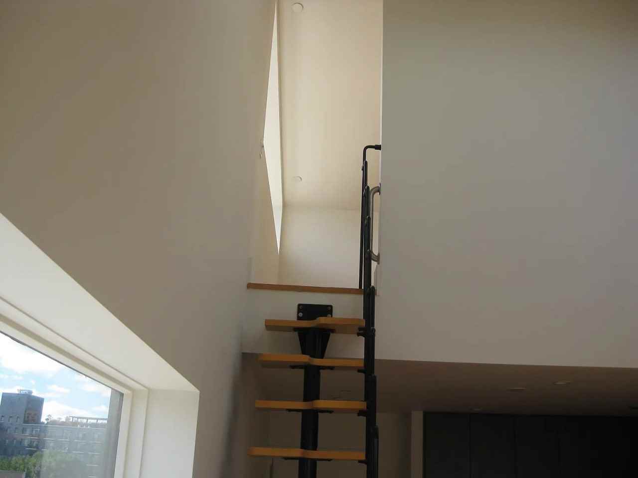 1136 31st Ave - Photo 2 of 11