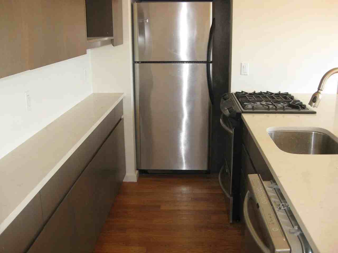 1136 31st Ave - Photo 4 of 11
