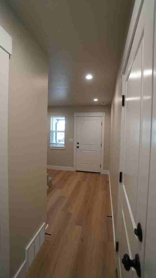 332 Boots Lane - Photo 5 of 32