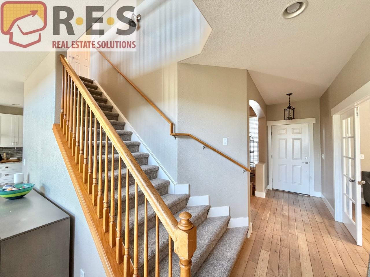 1698 Peridot Ln - Photo 5 of 27