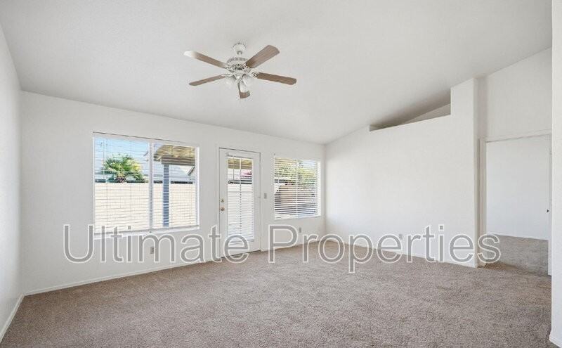 8542 W Oregon Ave - Photo 2 of 8