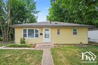 1023 Geyer Ave - Photo 1 of 1