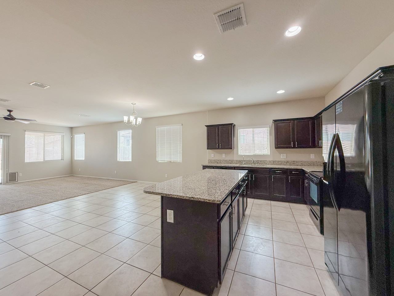 23829 W Romley Ave - Photo 4 of 30