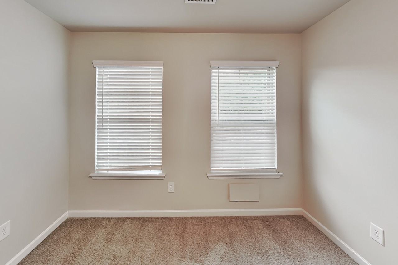 2891 Bayrose Cir - Photo 7 of 19