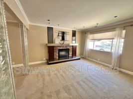 featured image of 221 Green St