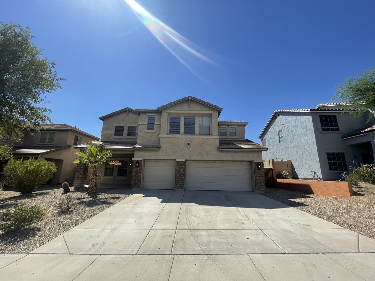 4138 N 298th Ln - Photo 4 of 46