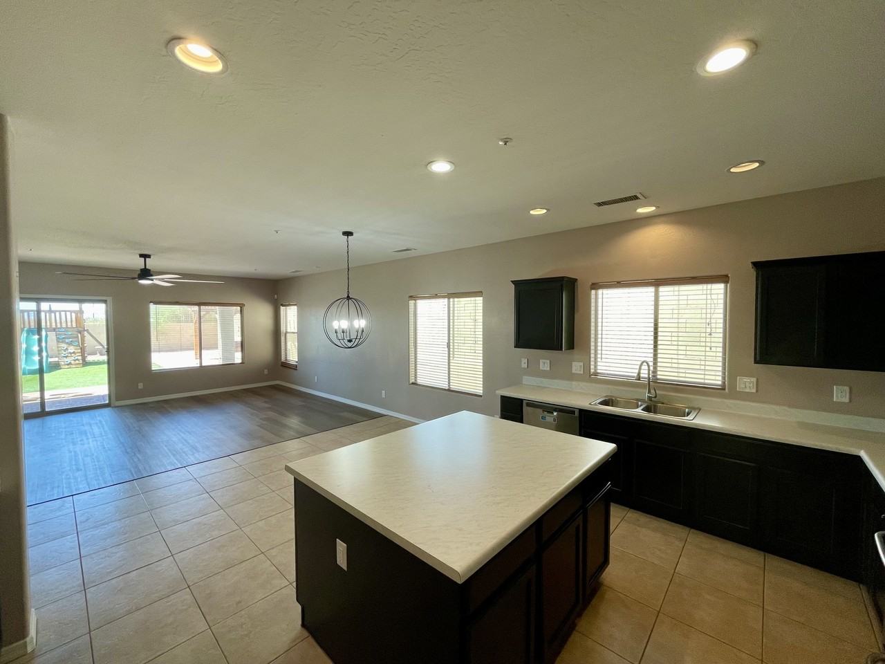 4138 N 298th Ln - Photo 7 of 46