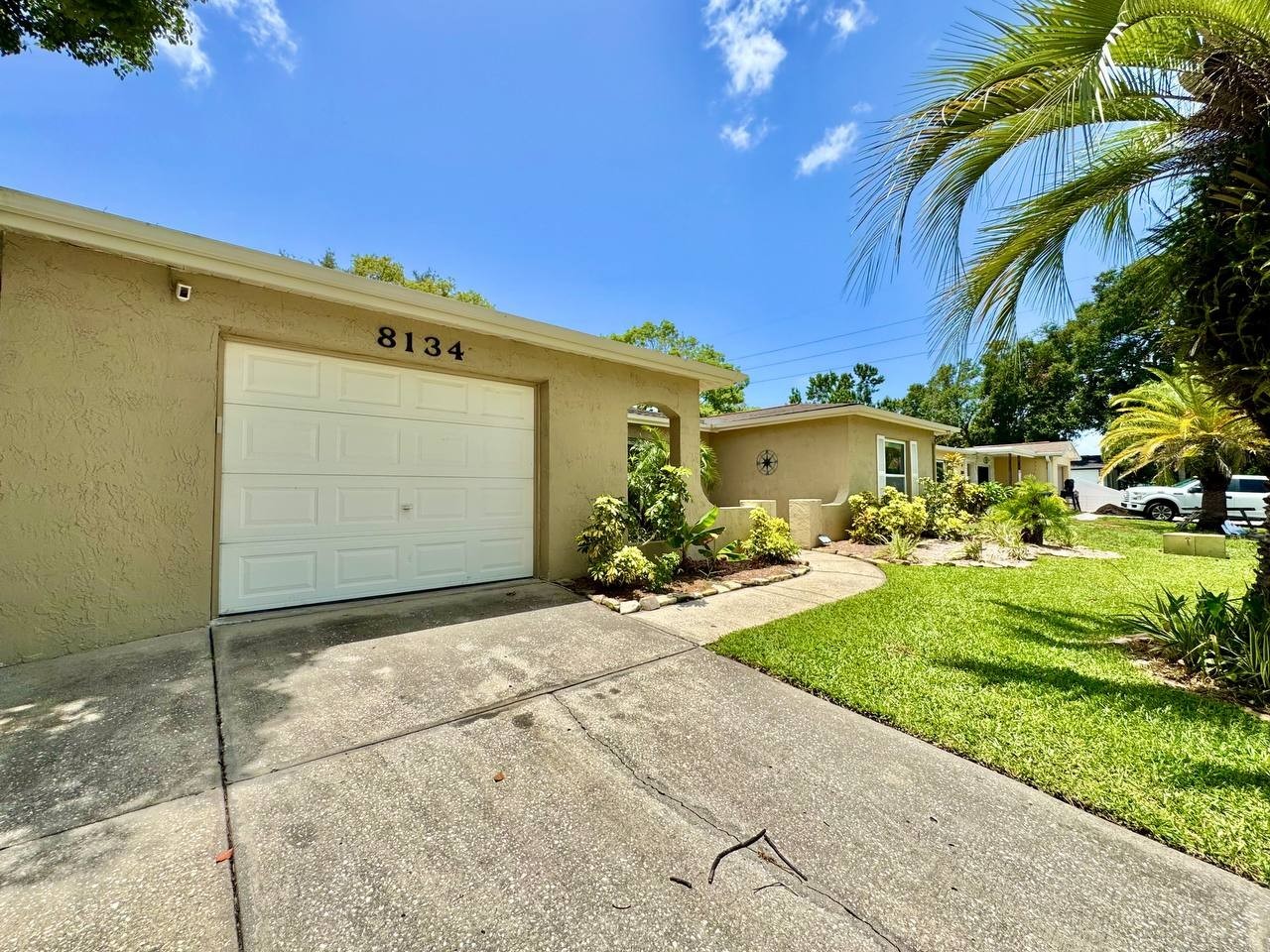 8134 Winthrop Dr - Photo 3 of 43