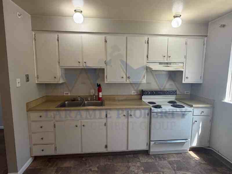 411 S 26th St #7 - Photo 5 of 15