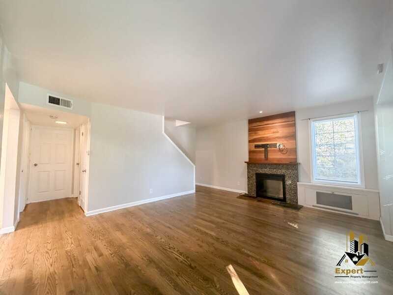 2116 Waterford Rd - Photo 3 of 15