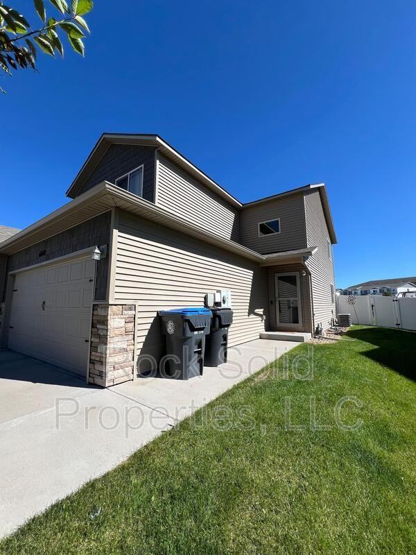 6608 Horse Soldier Rd - Photo 3 of 23