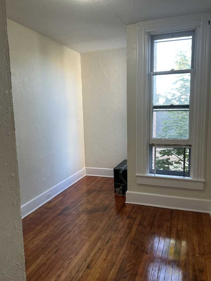 157 W 3rd St #8 - Photo 2 of 8
