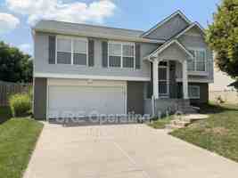 featured image of 8464 N 155th St