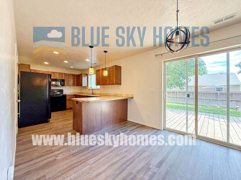 9252 W Idlewood Dr - Photo 2 of 21