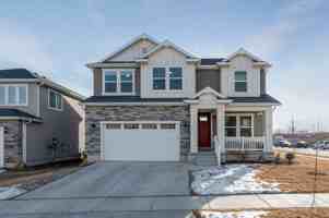 featured image of 3935 Wn