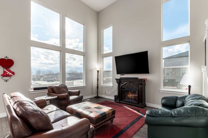 3935 Wn - Photo 3 of 26