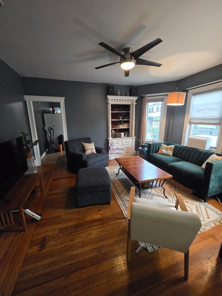 986 Broadway #1 - Photo 2 of 18