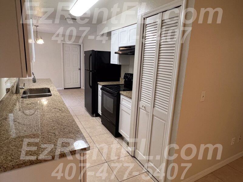 140 Hazel Blvd - Photo 2 of 8
