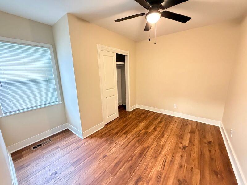 5541 Court P - Photo 4 of 9
