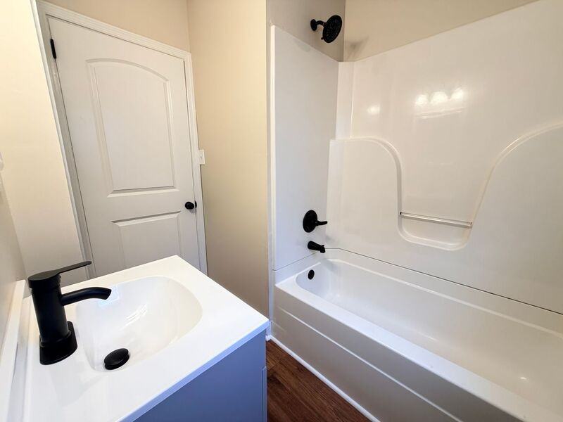 5541 Court P - Photo 5 of 9