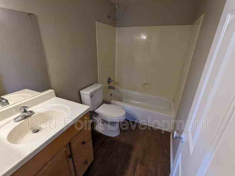 3310 E Bermuda St - Photo 6 of 10