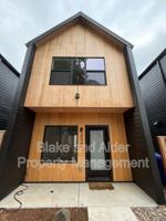 featured image of 3522 Ne 44th Ave