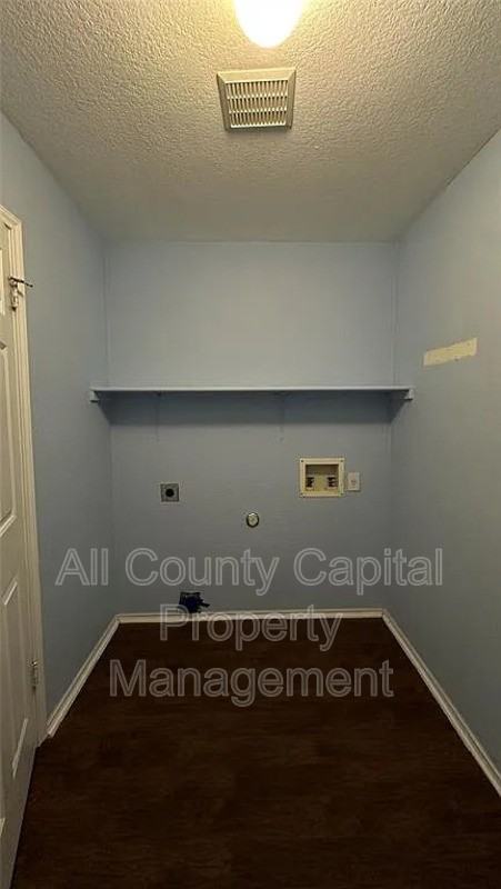 13105 Lofton Cliff Dr - Photo 5 of 15
