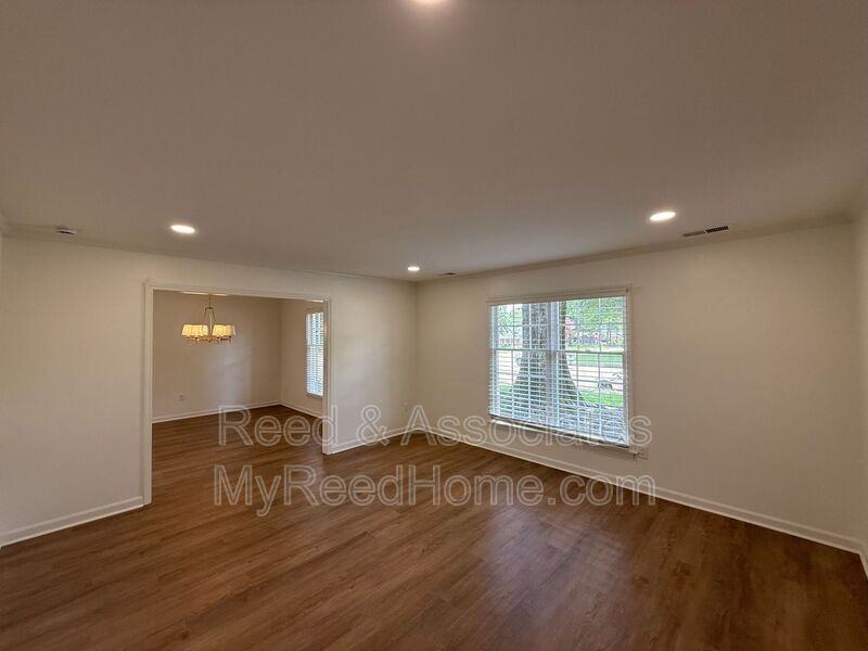 7954 Neshoba Rd - Photo 4 of 23