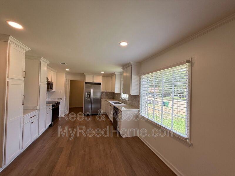 7954 Neshoba Rd - Photo 6 of 23